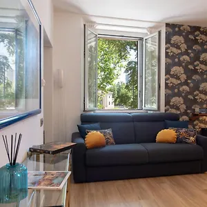 https://madeleine-apartments-arco-della-pace.italymilanhotels.net
