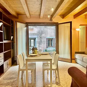 https://ca-tintoretto.hotelslidodijesolo.com