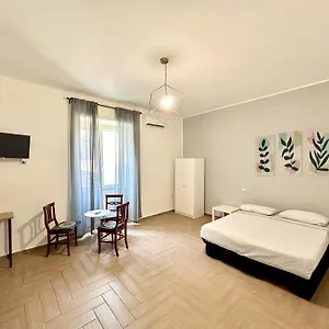 https://domus-di-pupa.hotels-amalfi.com
